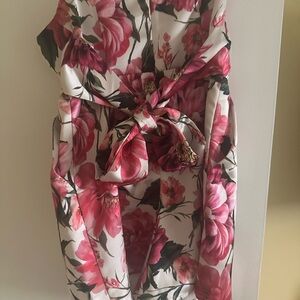 Strapless express floral satin romper size 6
